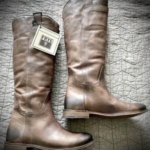 FRYE | NWT Paige Tall Riding Boot